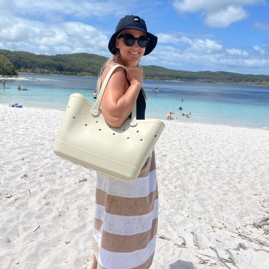 Discovering the Ultimate Waterproof Beach Bag in Australia - Kove & Co